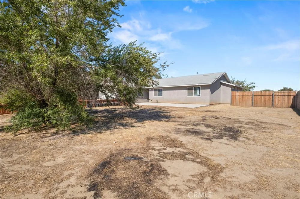 40904 168th E Lake Los Angeles, CA 93535