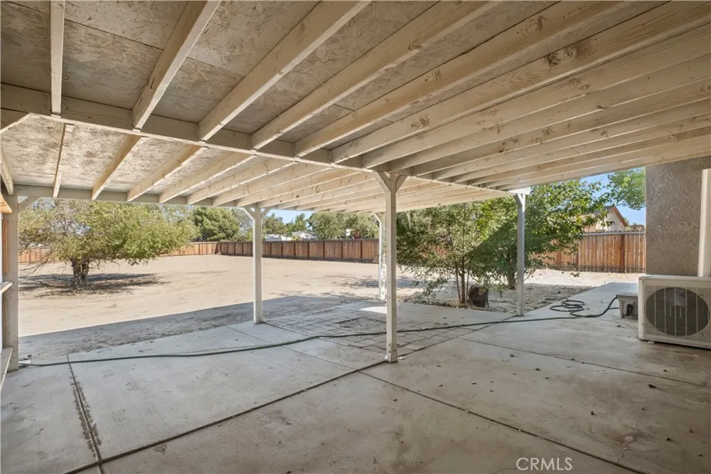 40904 168th E Lake Los Angeles, CA 93535