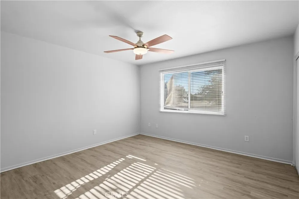 40904 168th E Lake Los Angeles, CA 93535