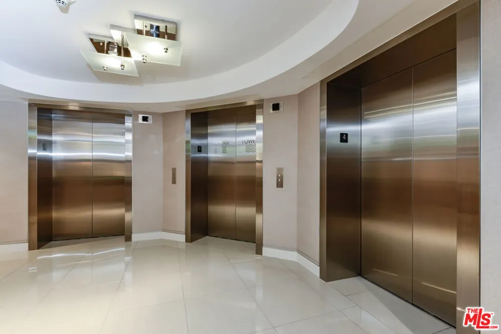 201 Ocean Avenue #1910B Santa Monica, CA 90402