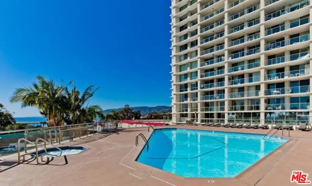 201 Ocean Avenue #1910B Santa Monica, CA 90402