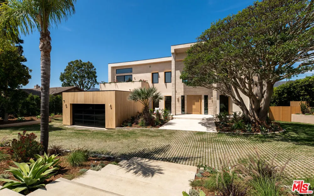 29329 Bluewater Road Malibu, CA 90265