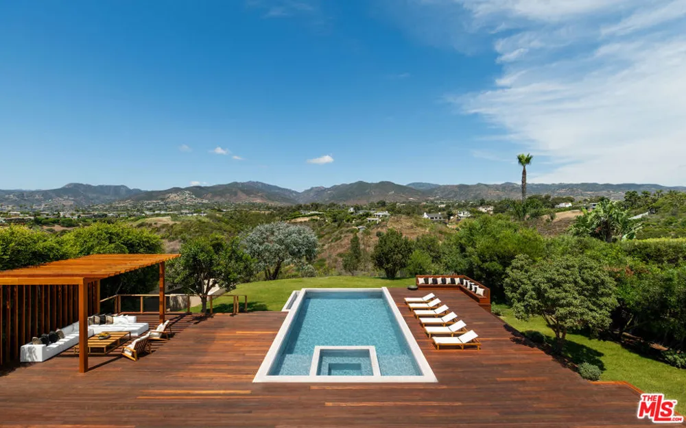 29329 Bluewater Road Malibu, CA 90265