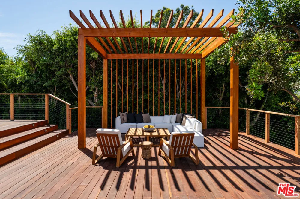 29329 Bluewater Road Malibu, CA 90265