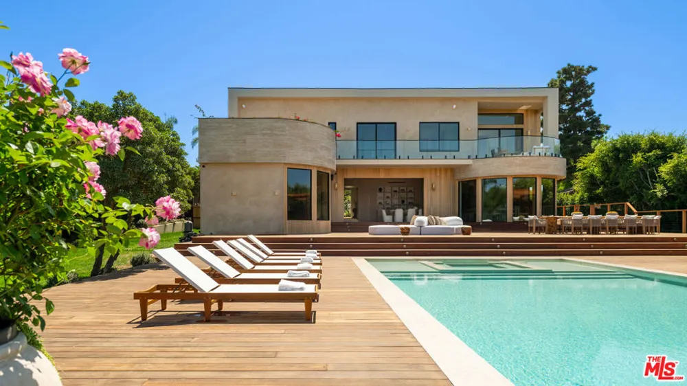 29329 Bluewater Road Malibu, CA 90265