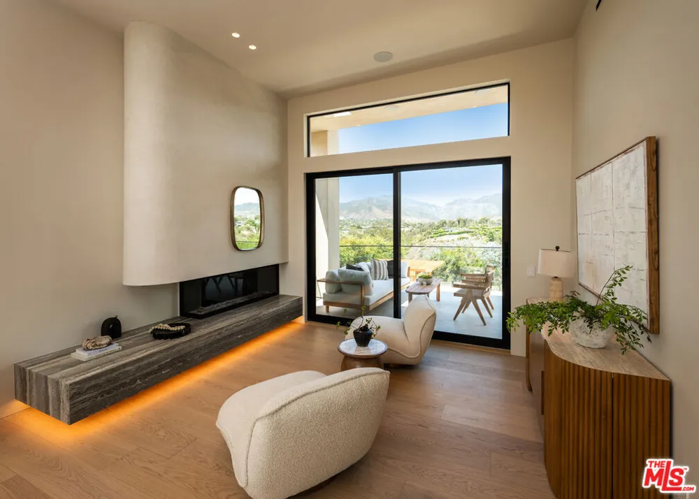 29329 Bluewater Road Malibu, CA 90265