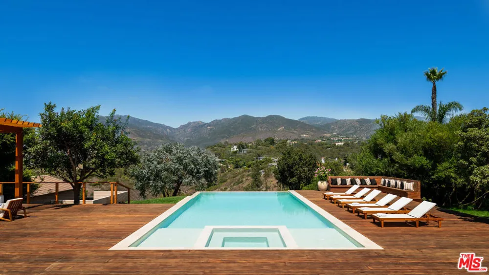 29329 Bluewater Road Malibu, CA 90265
