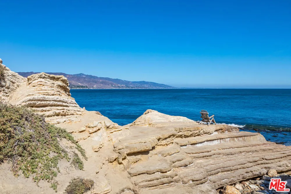 29329 Bluewater Road Malibu, CA 90265