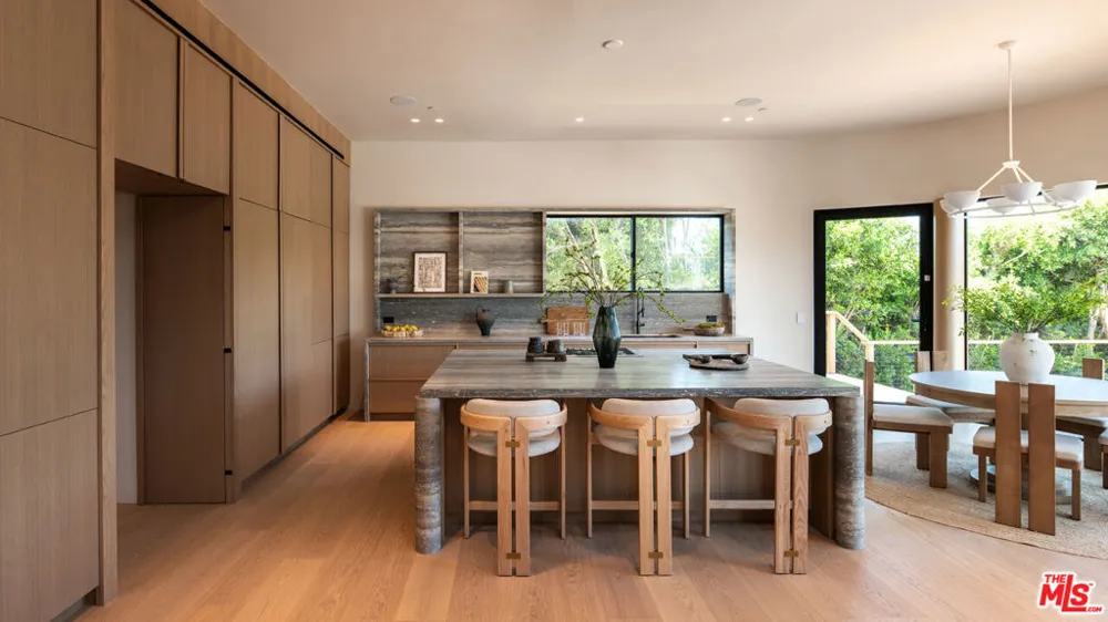 29329 Bluewater Road Malibu, CA 90265