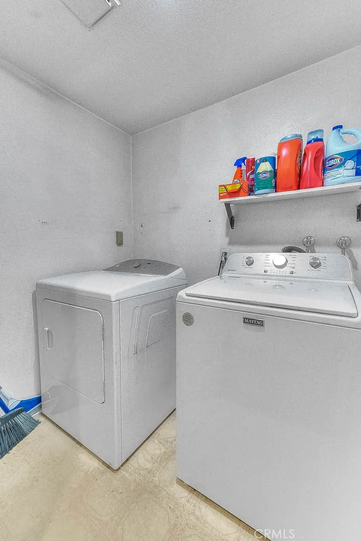 660 S Pampas Ave Rialto, CA 92376