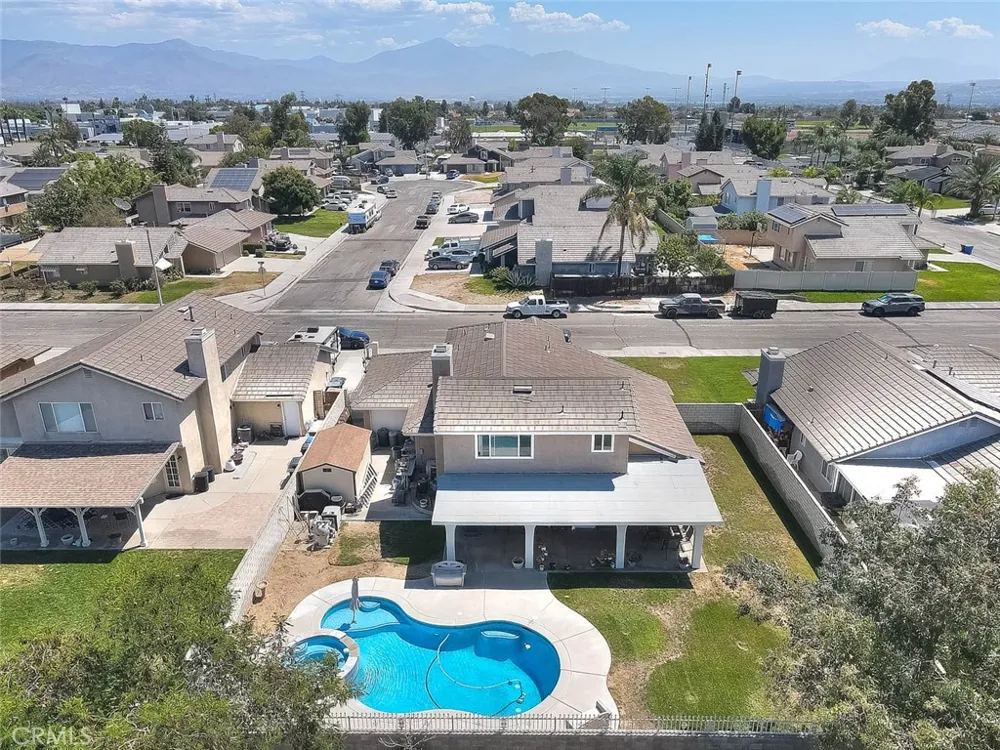 660 S Pampas Ave Rialto, CA 92376