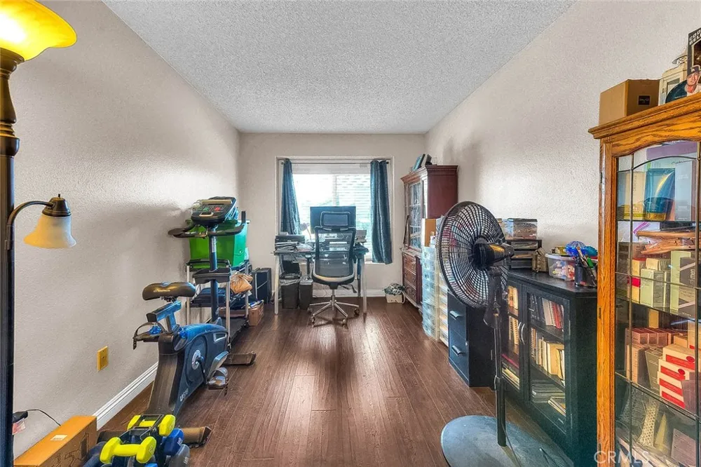 660 S Pampas Ave Rialto, CA 92376