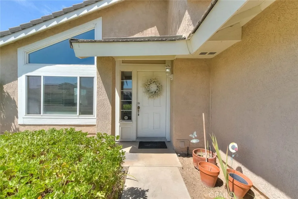 660 S Pampas Ave Rialto, CA 92376