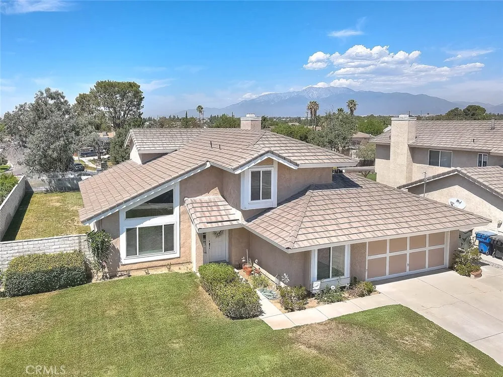 660 S Pampas Ave Rialto, CA 92376