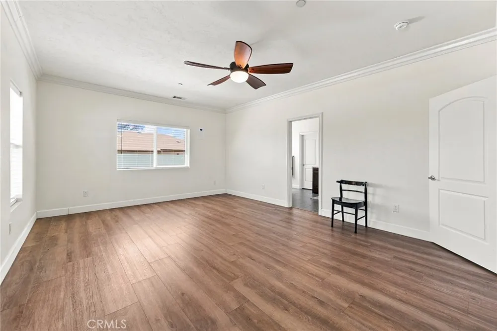 16079 Molino Victorville, CA 92395