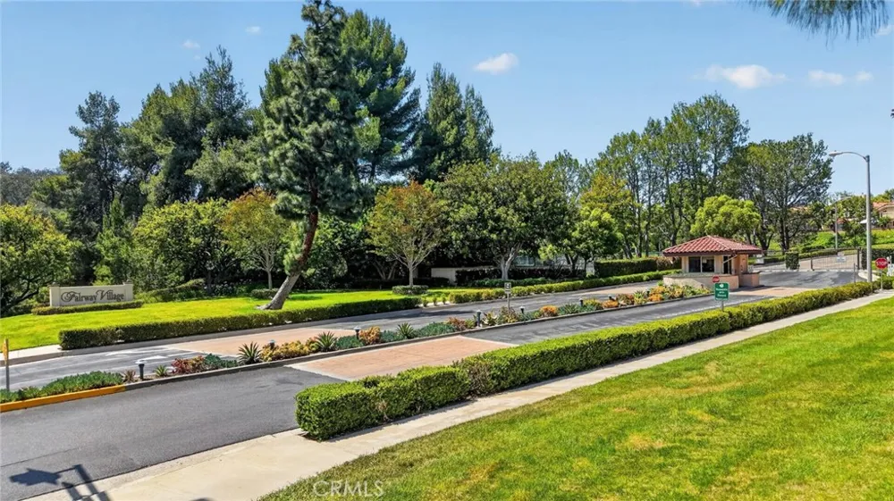 525 Riviera Court Fullerton, CA 92835