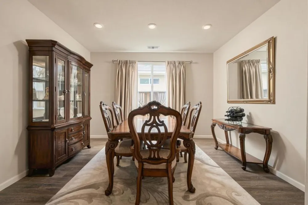 1225 Steinbeck Drive Hollister, CA 95023