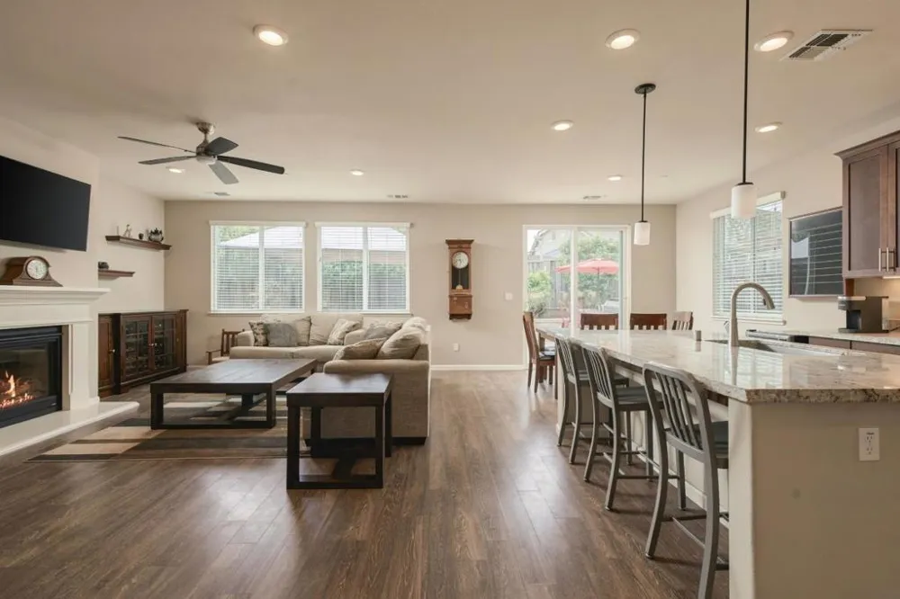 1225 Steinbeck Drive Hollister, CA 95023