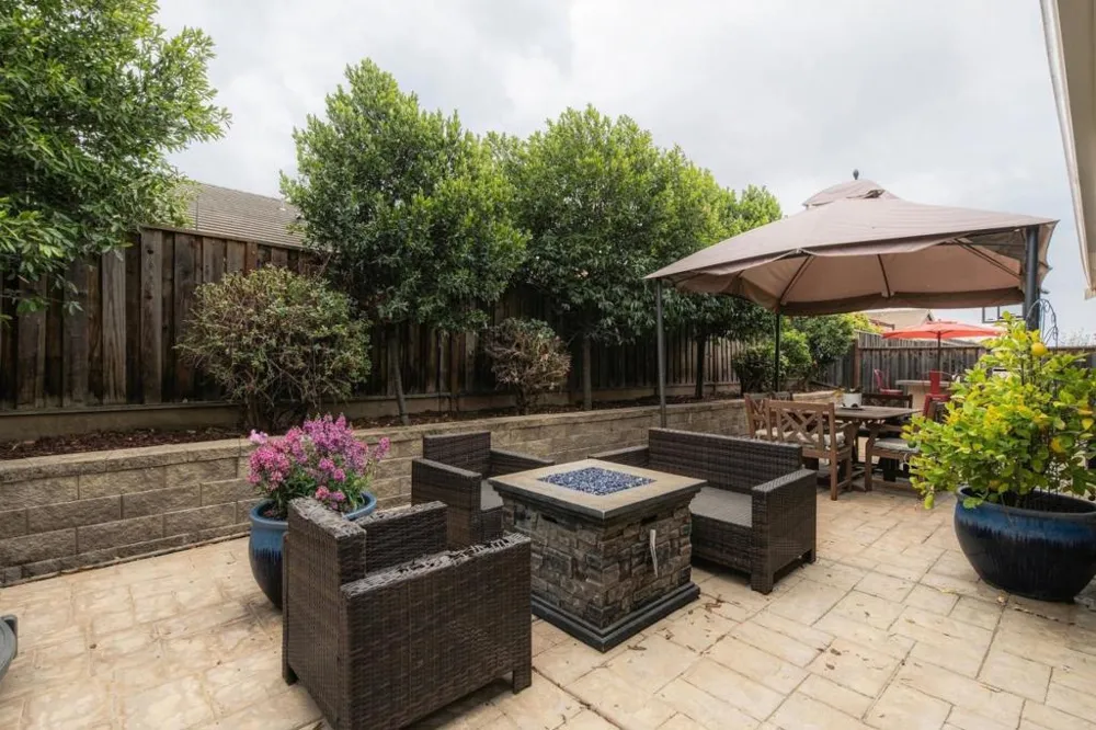 1225 Steinbeck Drive Hollister, CA 95023