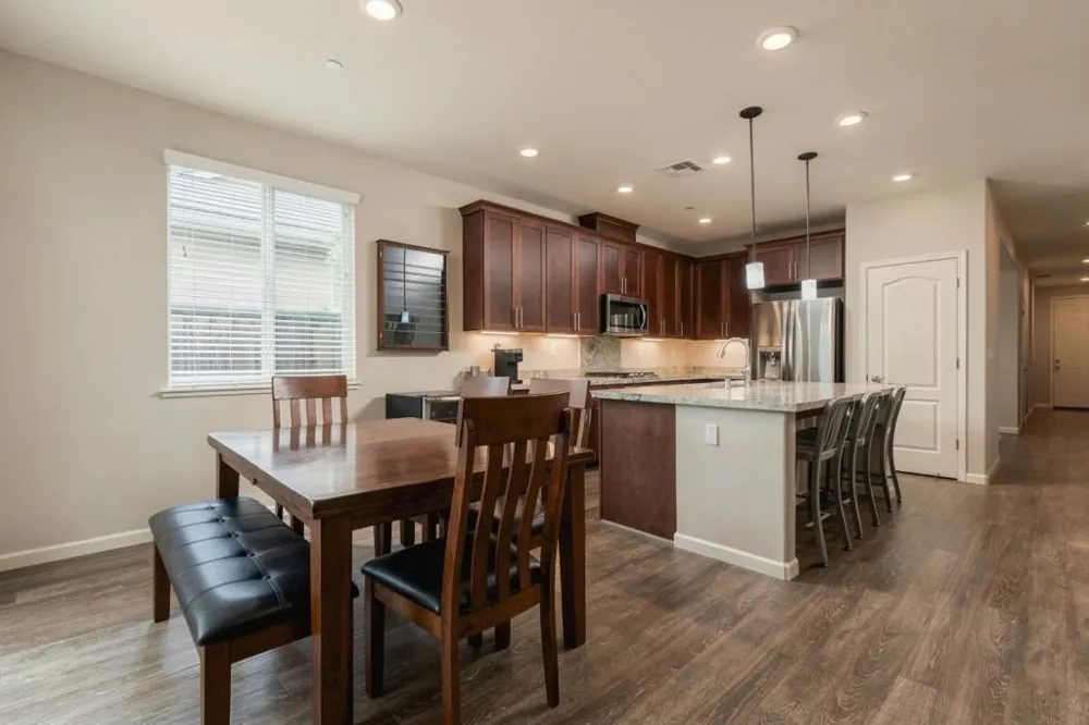 1225 Steinbeck Drive Hollister, CA 95023