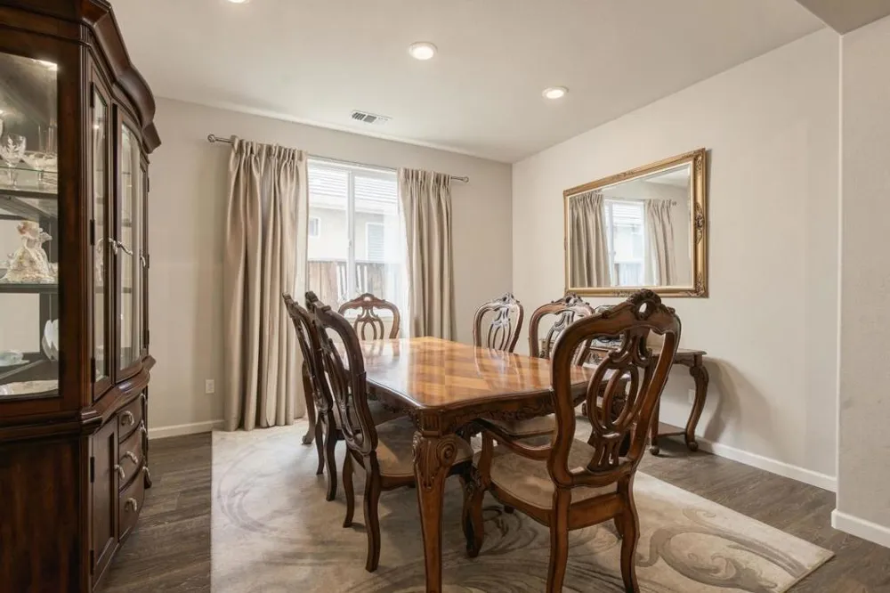 1225 Steinbeck Drive Hollister, CA 95023