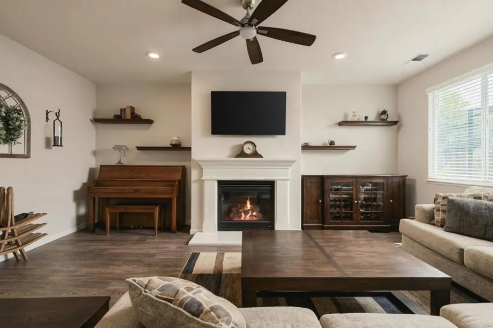 1225 Steinbeck Drive Hollister, CA 95023