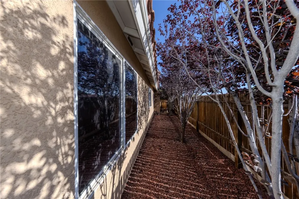 17671 Electra Drive Victorville, CA 92395
