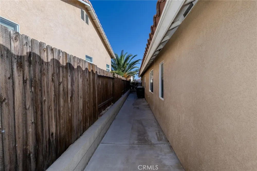 17671 Electra Drive Victorville, CA 92395