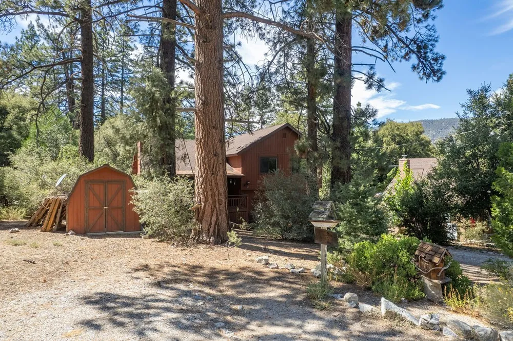 1905 Matterhorn Pine Mountain Club, CA 93222