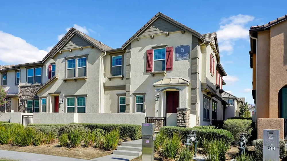 3985 E Huntington Ontario, CA 91761