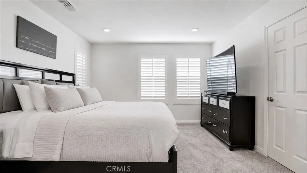 3985 E Huntington Ontario, CA 91761
