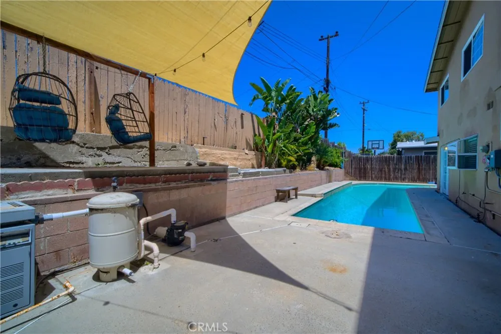 21509 Ronan Carson, CA 90745