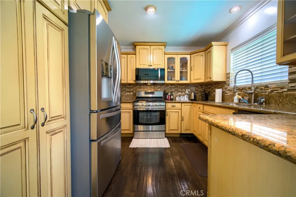 21509 Ronan Carson, CA 90745