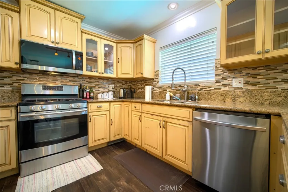 21509 Ronan Carson, CA 90745
