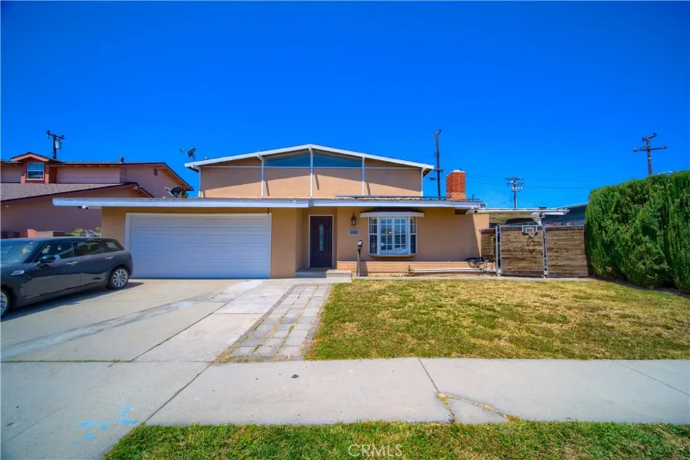 21509 Ronan Carson, CA 90745
