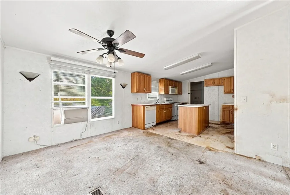 31130 S General Kearny #190 Temecula, CA 92591