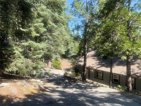 26578 Lake Forest Drive