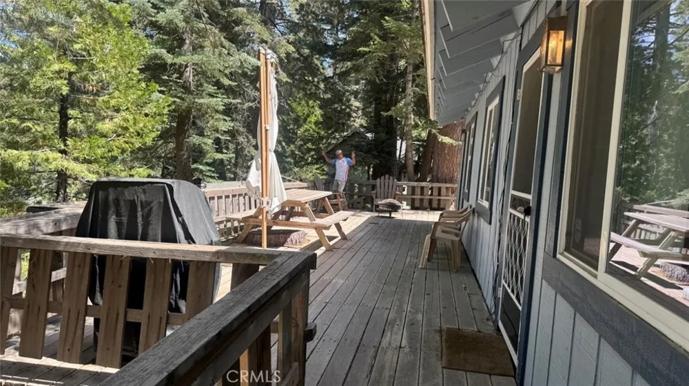 26578 Lake Forest Drive Twin Peaks, CA 92391