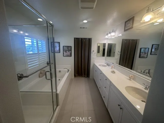 6389 Bluestone Fontana, CA 92336