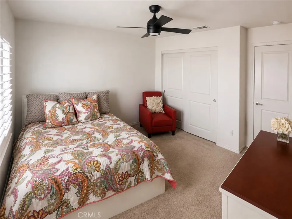 6389 Bluestone Fontana, CA 92336