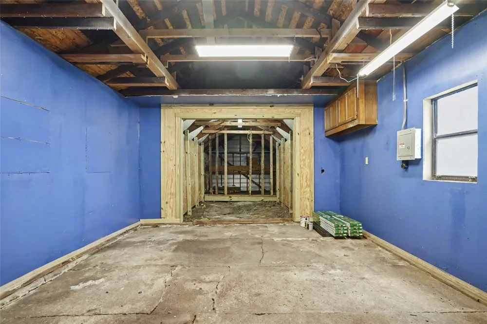 1231 S Florence Avenue Tulsa, OK 74104
