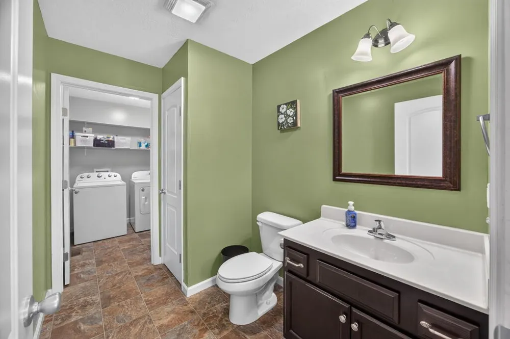 1521 Bay View Dr Cookeville, TN 38506