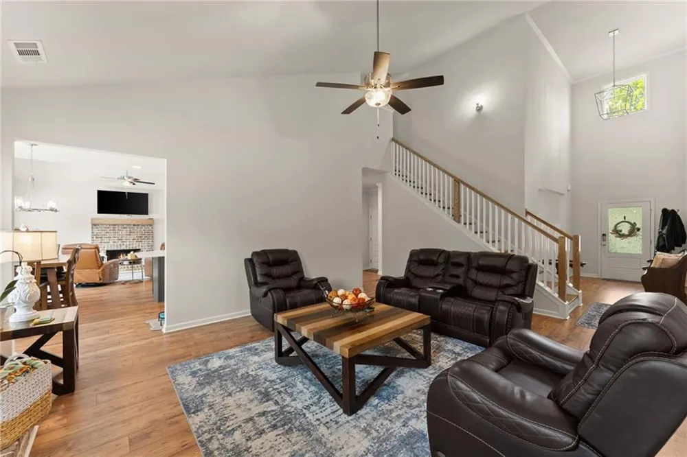 202 Old Lake Lane Dawsonville, GA 30534