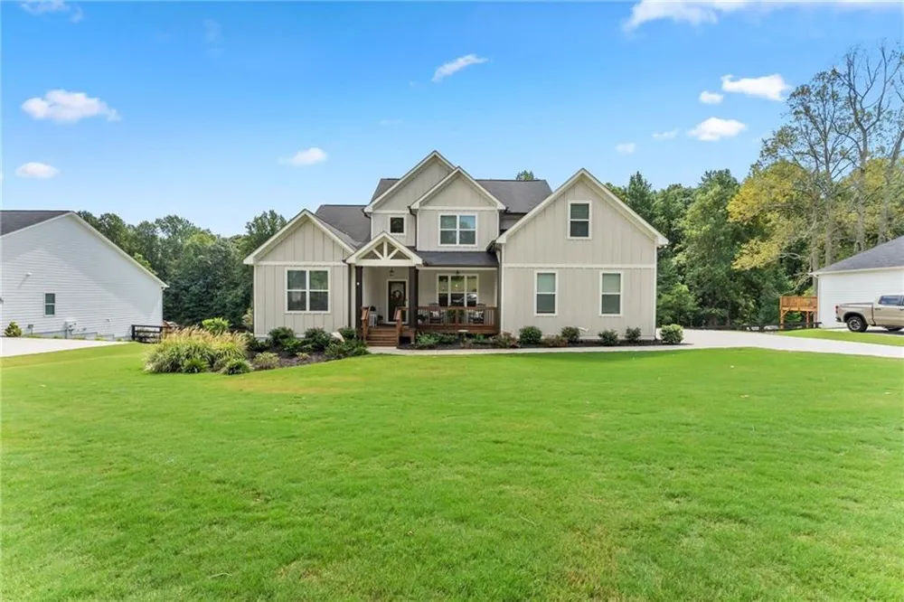 202 Old Lake Lane Dawsonville, GA 30534