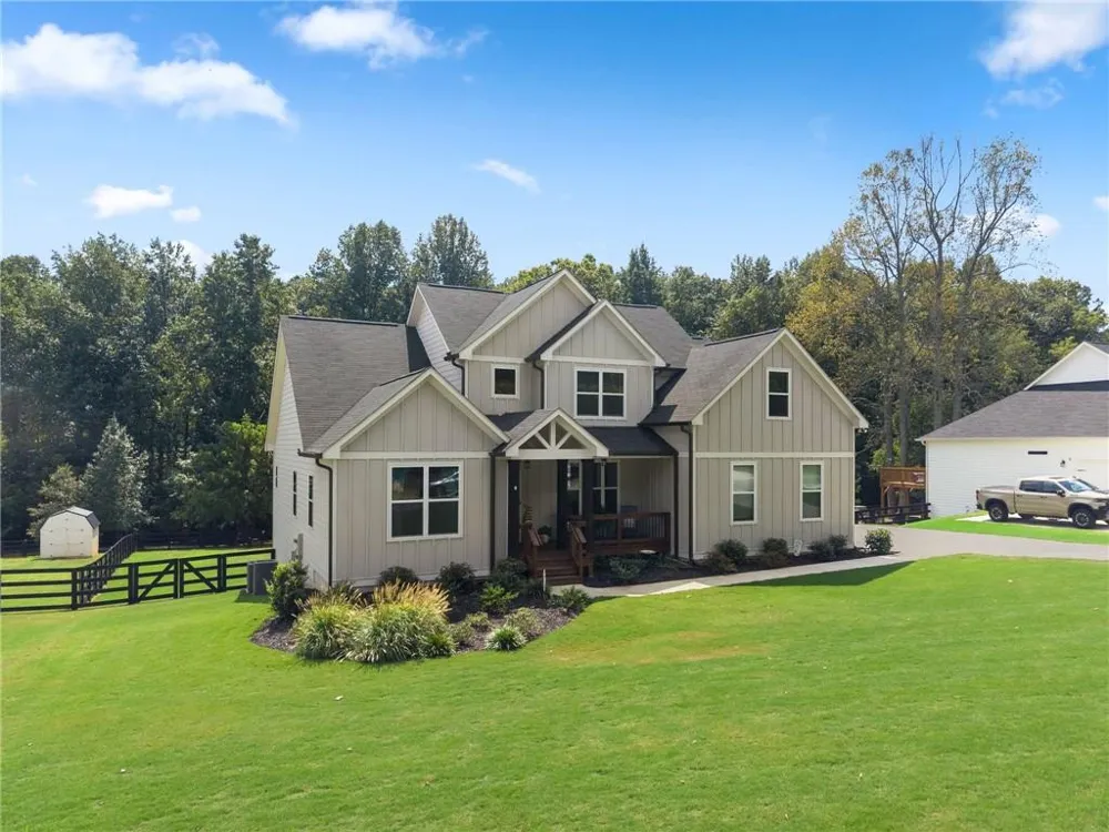 202 Old Lake Lane Dawsonville, GA 30534