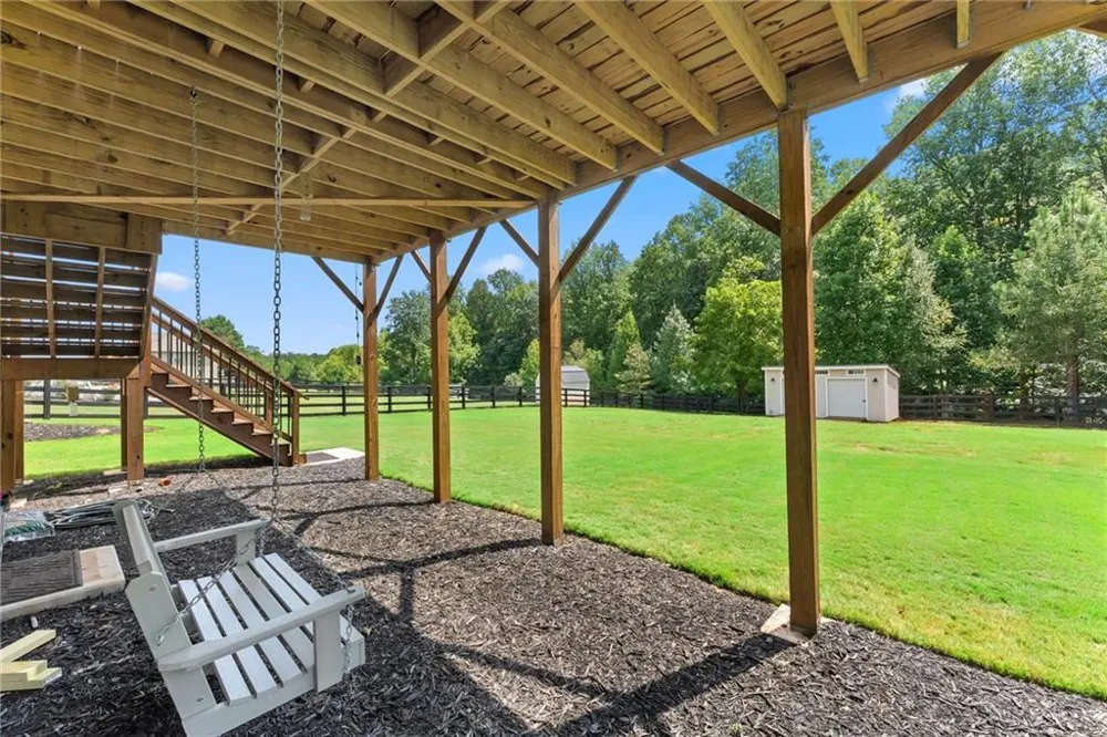 202 Old Lake Lane Dawsonville, GA 30534
