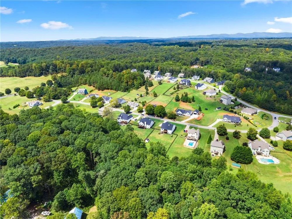 202 Old Lake Lane Dawsonville, GA 30534