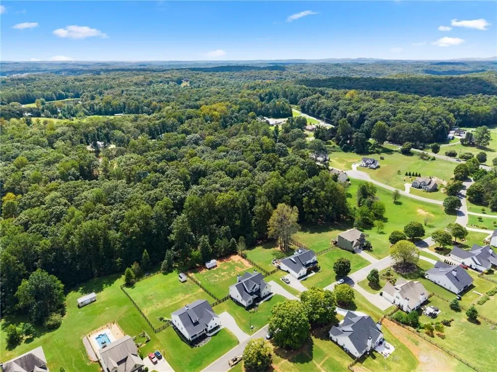 202 Old Lake Lane Dawsonville, GA 30534