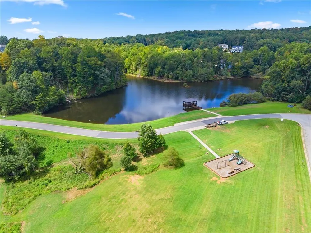 202 Old Lake Lane Dawsonville, GA 30534