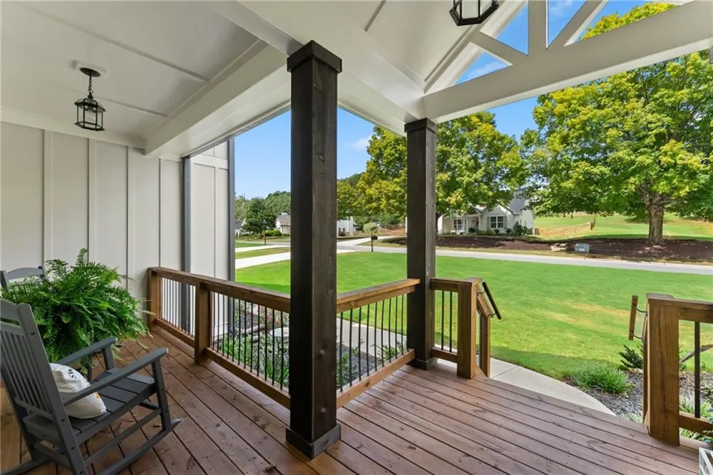 202 Old Lake Lane Dawsonville, GA 30534